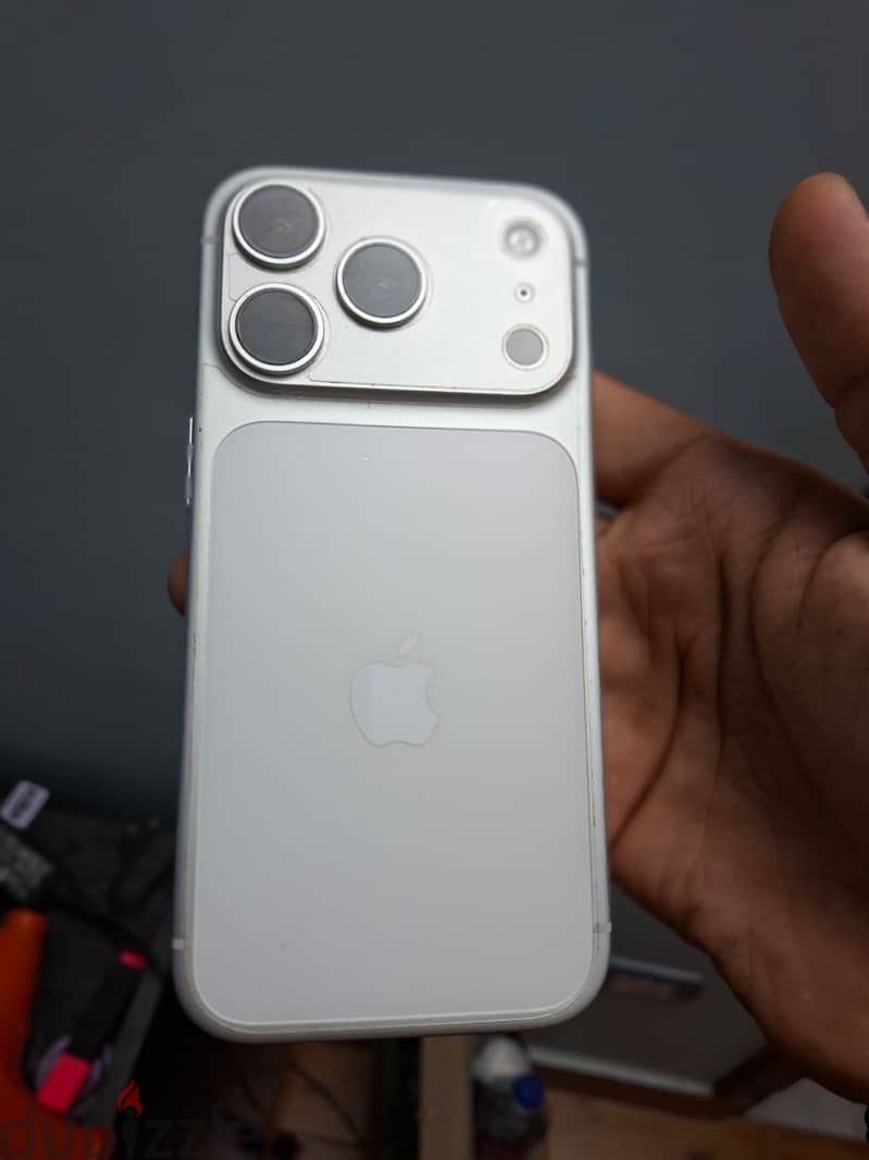 Apple - iPhone 17 Pro 1