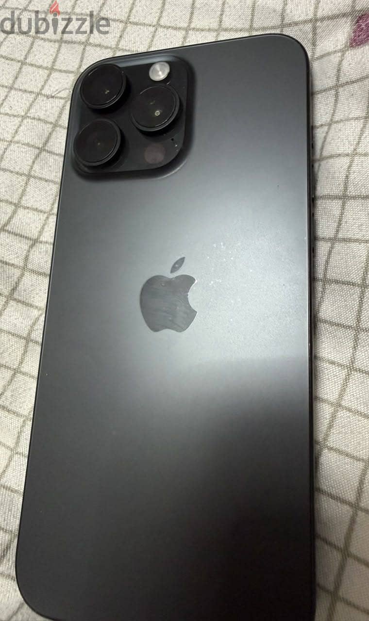 Apple - iPhone 16 Pro Max 1