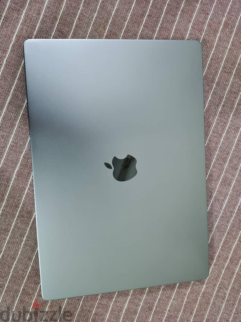 macbook pro m1 pro 16 inch 3