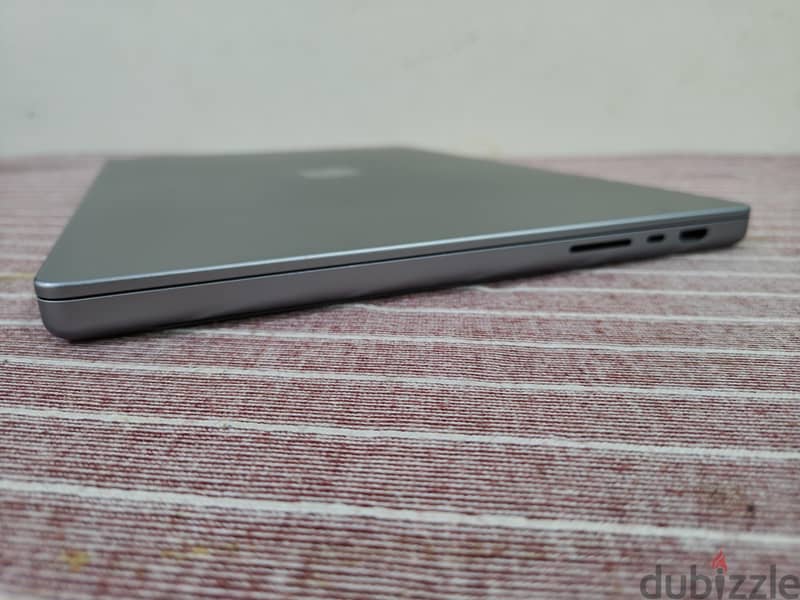 macbook pro m1 pro 16 inch 4