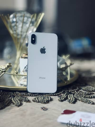Apple - iPhone X