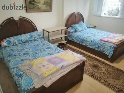 Furnished apartment in the 7th District, near the International Park. 4th floor with elevator; features 3 bedrooms, 2 bathrooms Furnished apartment in the 7th District, near the International Park. 4th floor with elevator; features 3 bedrooms, 2 bathrooms