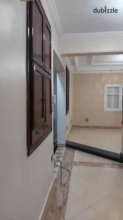 Apartment for sale in the seventh district behind Egypt and Sudan Market, branches of Aviation, Building of the nineties, share in the land, third floor, elevator, area 160 meters, 3 rooms, 2 bathrooms Apartment for sale in the seventh district behind Egypt and Sudan Market, branches of Aviation, Building of the nineties, share in the land, third floor, elevator, area 160 meters, 3 rooms, 2 bathrooms