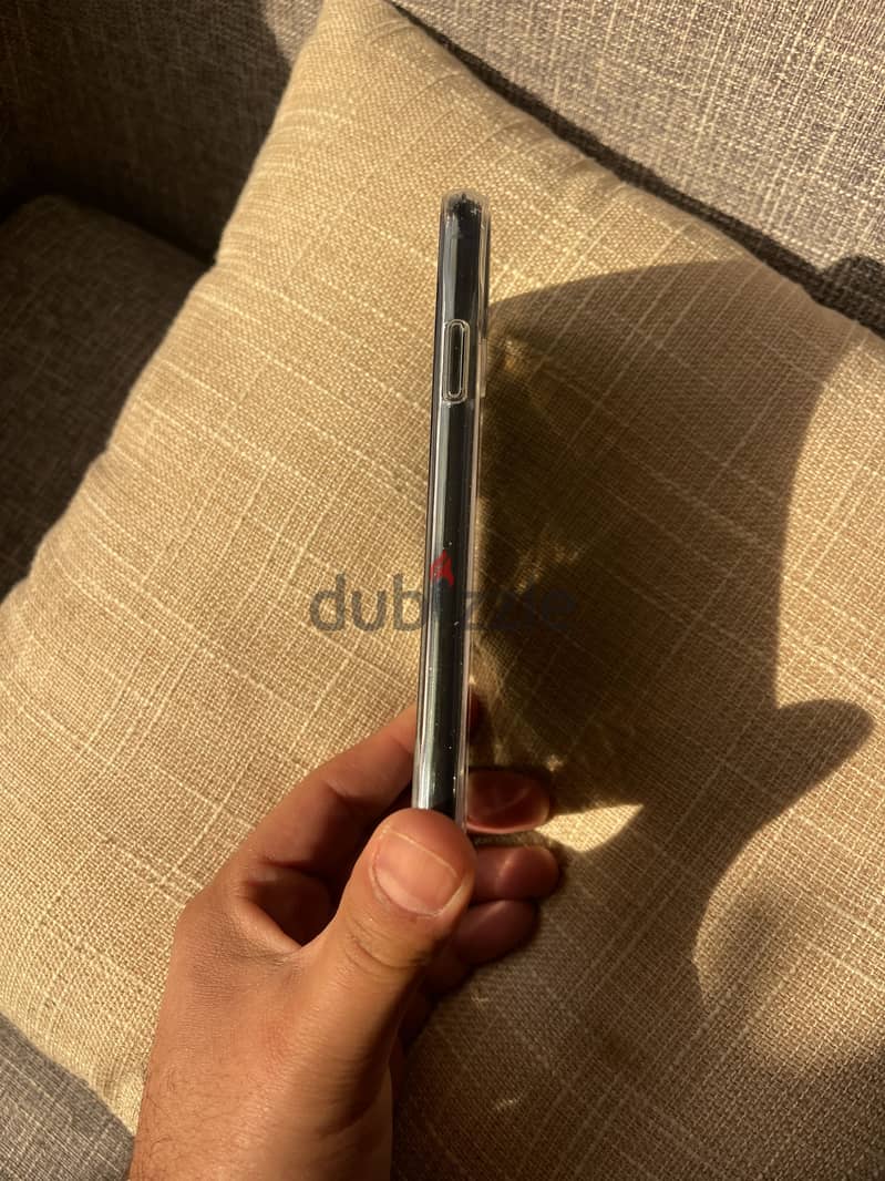 Apple - iPhone 11 Pro Max 4