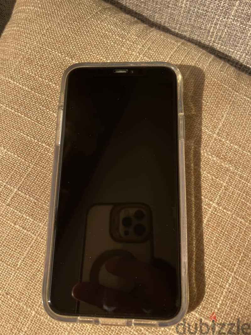 Apple - iPhone 11 Pro Max 8