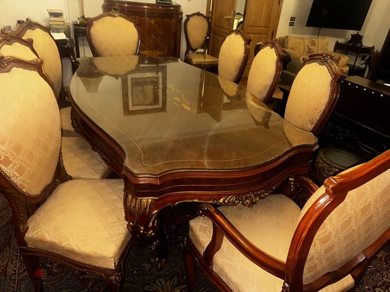 Grand vintage dinning room 5
