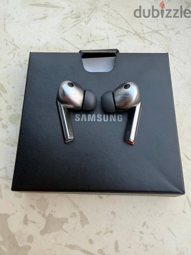 Samsung Buds 3 pro 2