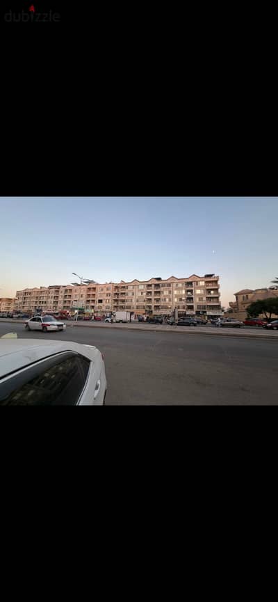 محل للبيع بالمجاورة ٢٦ مدينة العاشر من رمضان