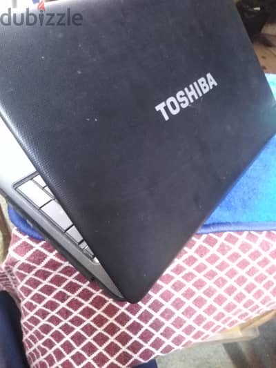 Toshiba C 655 حاله ممتازه ssd 128 +ram 6 للجادين