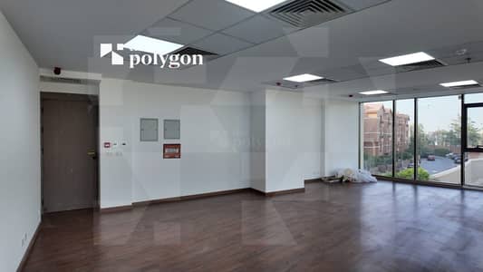 Office for rent in cental avenue in front of galleria 40 135 90 m