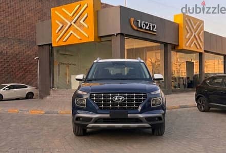 هيونداي فينيو 2027 متاحة بمقدم 300,000 في إكستريم اوتو