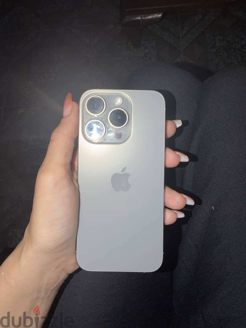 Apple - iPhone 15 Pro 2