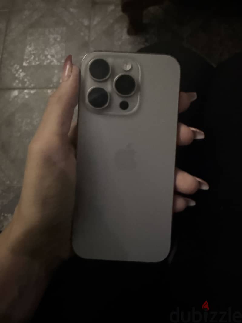 Apple - iPhone 15 Pro 3