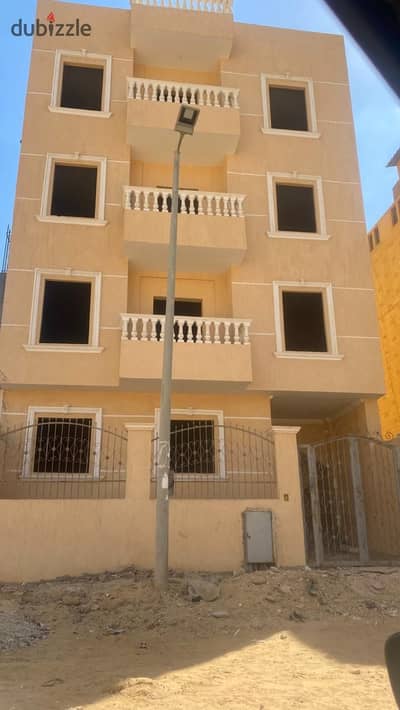 عماره للبيع بالحي السادس مدينة بدر