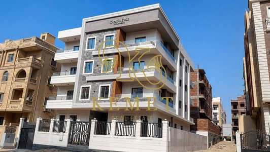  New Narges | 185 sqm corner unit, 3BR, 3BA, balcony, parking included. Delivery in 3 months. Price: EGP 5.53M. 50% DP + installments up to 18 month
