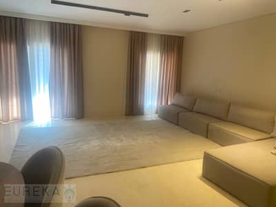 Fully furnished apartment 130m, 2 bedrooms and 4 bathrooms, first residence at 90 Avenue, New Cairo, near the university.