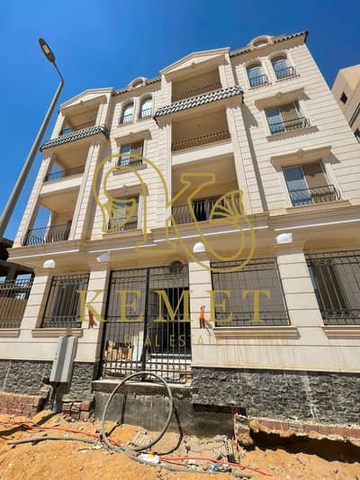 Apartment 170 sqm First Floor Immediate Delivery Half Finishing with Meter Garden View in New Narges + Garage and Storage in Letter D
