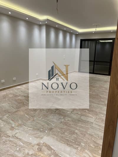 Garden Living at Its Best | 148 SQM Ground-Floor Apartment with 115 SQM Garden in Eastown Garden Living at Its Best | 148 SQM Ground-Floor Apartment with 115 SQM Garden in Eastown
