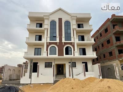 عمارة كاملة للبيع على أرض 750م² | فرصة استثمارية مميزة امتلك عمارة كاملة بمساحة أرض 750م² بتصميم مميز وعدد كبير من الوحدات