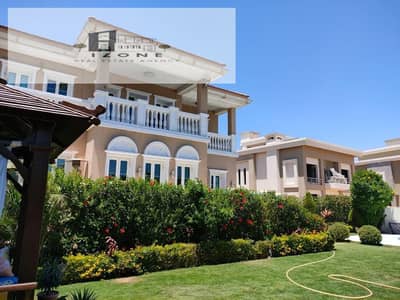 Villa for Rent Standalone with Private Pool in Oriana 1 CFC New Cairo, 800 sqm BUA, 7 Master Bedrooms, 8 Bathrooms