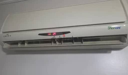 عدد 2 تكييف يونيون اير 1.5 بارد بحاله حيده
