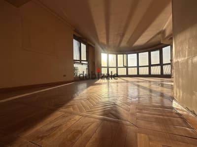 Office for rent 10 rooms in Zamalek