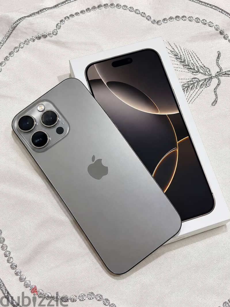 Apple - iPhone 16 Pro Max 1