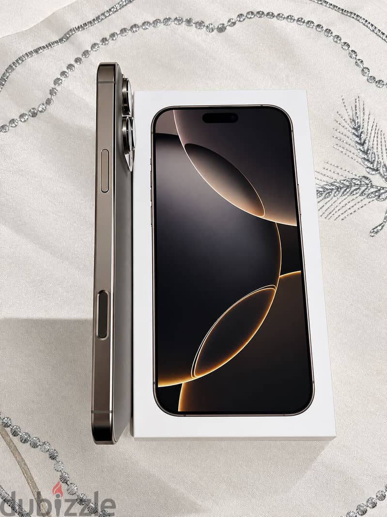 Apple - iPhone 16 Pro Max 3