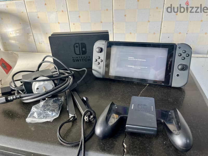 Switch v2 like new 1