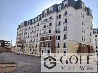 A unique opportunity: lowest price for a 150 m² apartment in Mountain View iCity, October—The Lake phase, the most exclusive phase of the project Exce