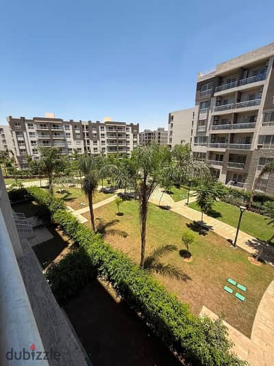 Apartment for sale in Madinaty, area 74m in B12 reservation 2022m at the lowest total contract on garden view in the events of Madinaty in B12 group 123 Madinaty