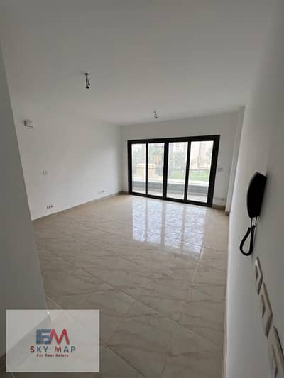 An excellent opportunity to purchase a 131-square-meter apartment in B15—the newest and most upscale phase of Madinaty. It features a prime contract a