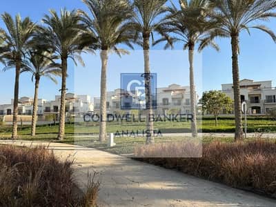 توين هاوس فاخر 4 غرف للبيع في أب تاون كايرو إعمار – تشطيب كامل من إعمار – القاهرة المقطم
