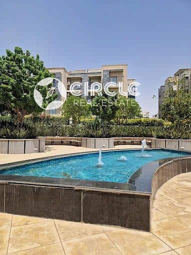 بنتهاوس ٢٢٠م تشطيب كامل للبيع في جاليريا مون فالي التجمع الخامس القاهرة الجديدة Galleria Moon Valley near AUC