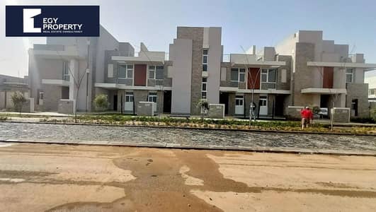 Townhouse Villa For Sale Fully Finished Ready To Move In Al Maqsed - New Capital