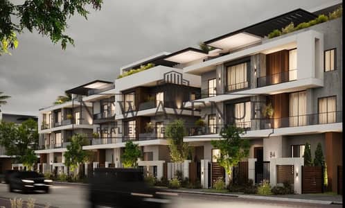 Ready to move - First use - prime location - bahary -  serviced - Smart  Access System - apartment for sale in west golf - lavish - New Cairo