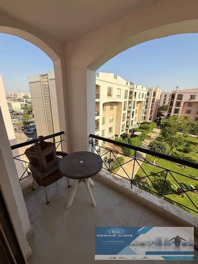 Available for Furnished Rent in Al Rehab  A spacious 160 sqm apartment located in Group 25, Building 14, Apartment 41. The apartment has an elevator a