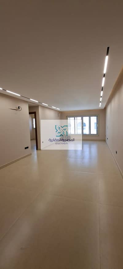 #شقة_للبيع     بسعر لقطه  #زهراء_المعادى #الشطر_الثامن  بالقرب من مسجد العظيم و الكنيسة  واجهه بالكامل  125م بنوراما  سوبر لوكس . اول سكن   دور 3
