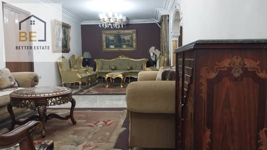 Apartment for sale in Ismailia Square, Heliopolis, on a side street off Al-Orouba Street.