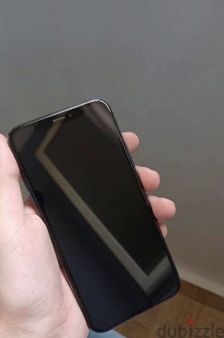 Apple - iPhone XS 1