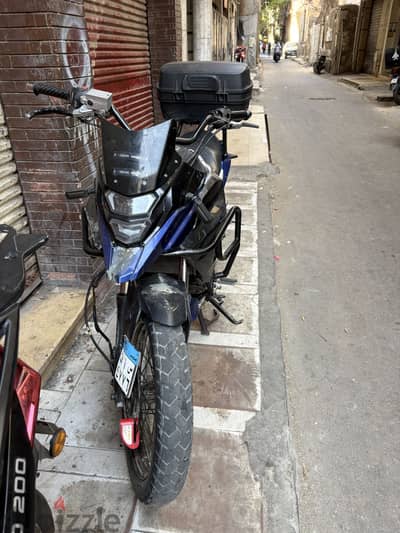 Sym NHT 180