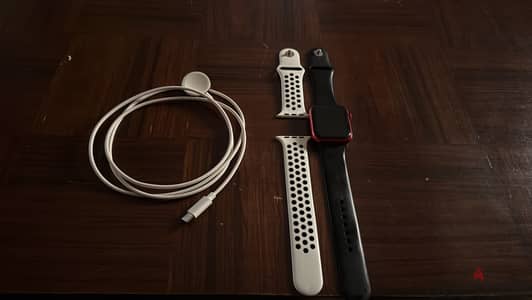 Apple watch Series 8 45mm battery health 97%
