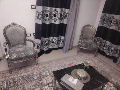 صالون فرنساوي ورق فضي إنجليزي مأكسد