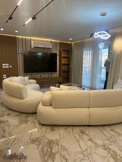 Hyde Park Fifth Settlement Apartment Phase HPR