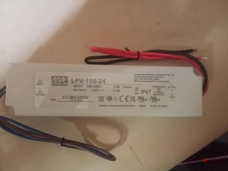 Mean Well LPV-100-24 1