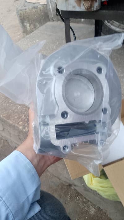 فسبا صباب هندى في حاله الزيرو ليه معمره فوق وتحت كل حاجه تيواني مركونه