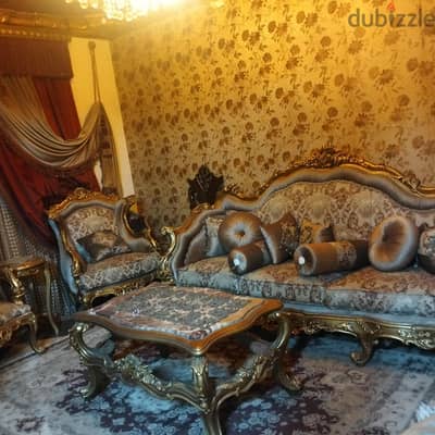 صالون كلاسيك ملكي فاخر ۸ قطع + رخام - كنبة وع فوتيه +٣ تراببيزات