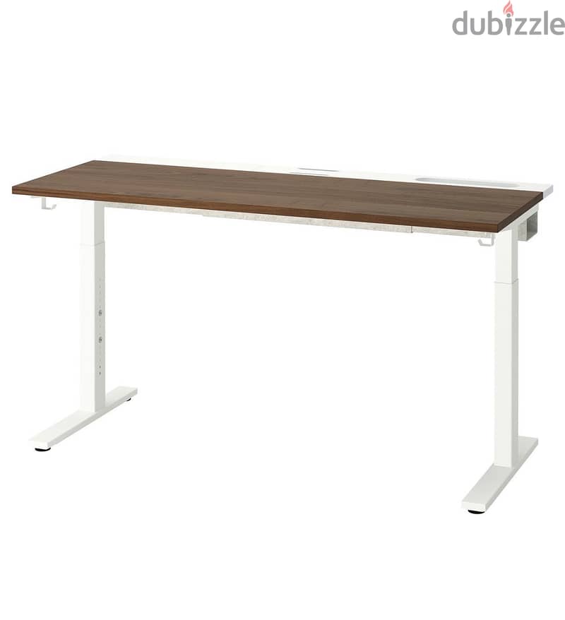 Studying desk 3