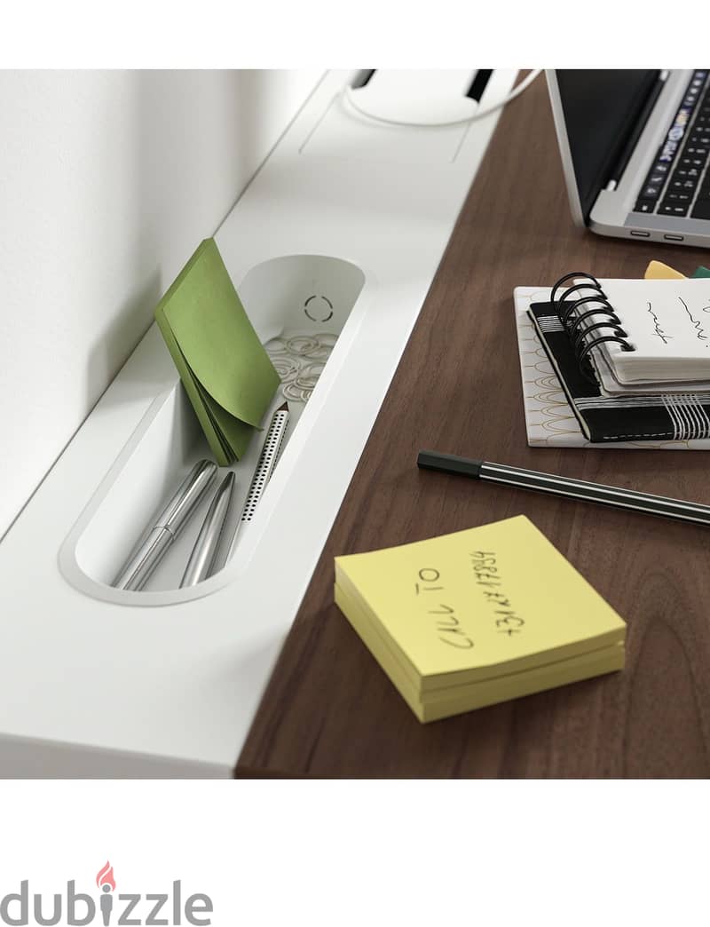 Studying desk 4