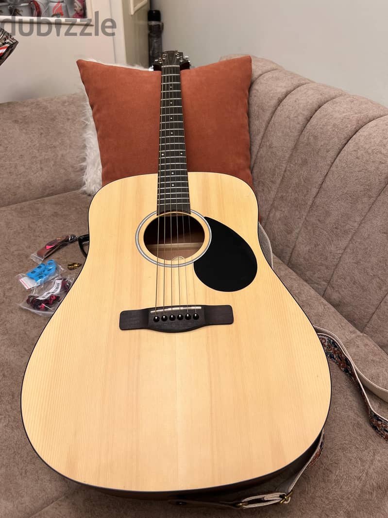 Guitar Gerg Bennett 2